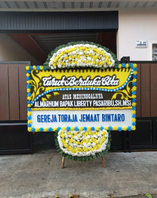 Papan Bunga Duka di Kemiriombo